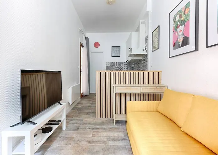 Republique Canal St Martin Charming Apartment
