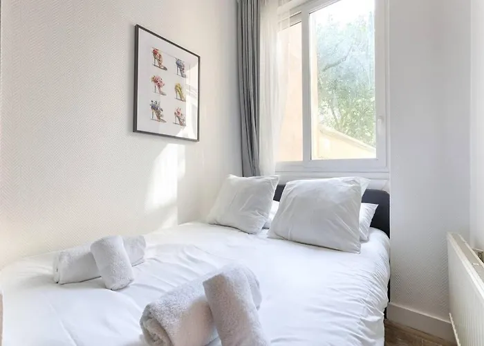 Republique Canal St Martin Charming Apartment