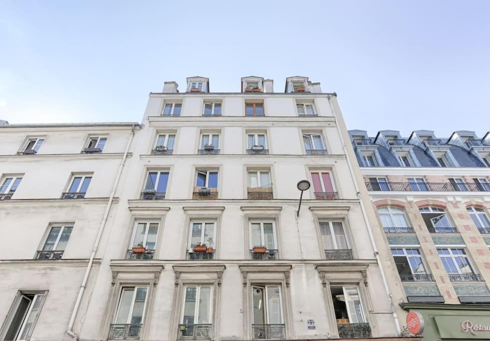 Appartement Republique Canal St Martin Charming *